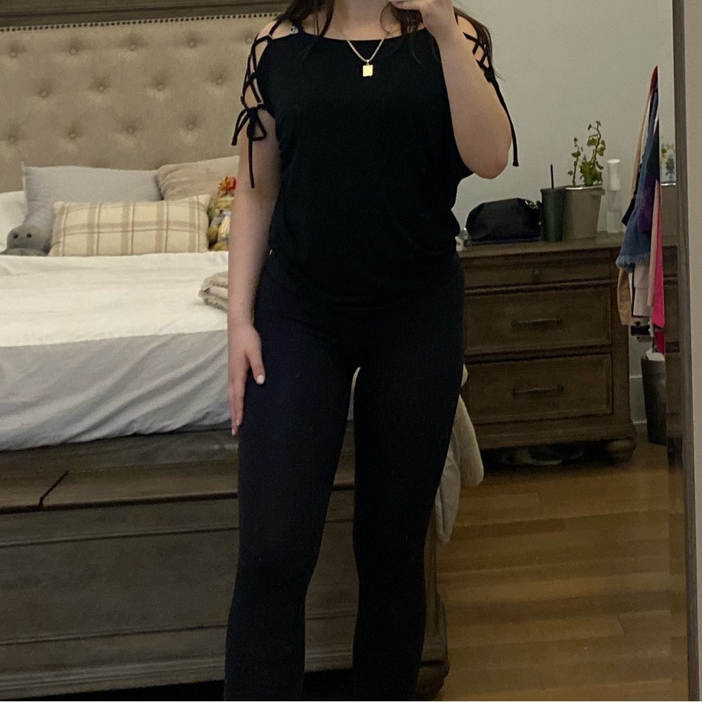 Express Black Short Sleeve